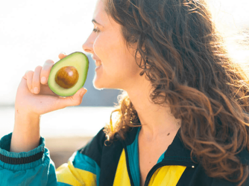 Desde el huerto hasta el estilo de vida activo: El viaje de los aguacates en la promoción del fitness