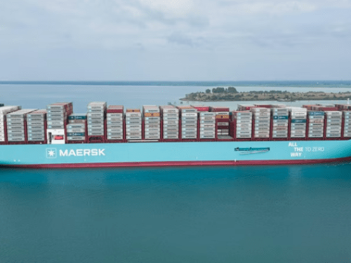 Maersk y Hapag-Lloyd no reanudarán operaciones en el Mar Rojo de forma inmediata pese al alto el fuego